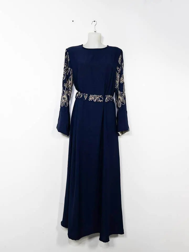 Elegant Floral Embroidered Abaya With Belt - IVORYNN
