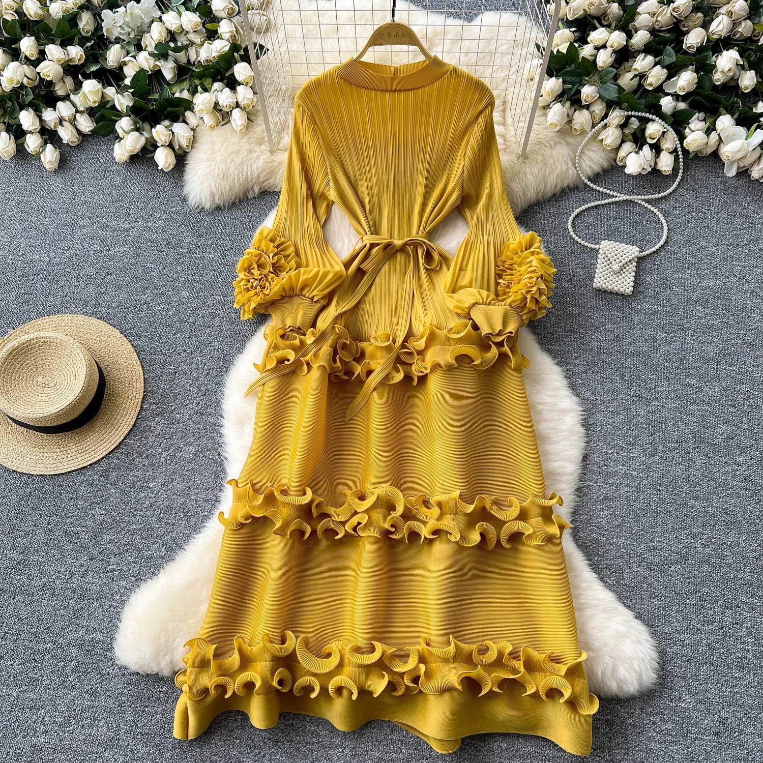 Elegant Flower Lantern Sleeve Lace Pleated Dresses - IVORYNN
