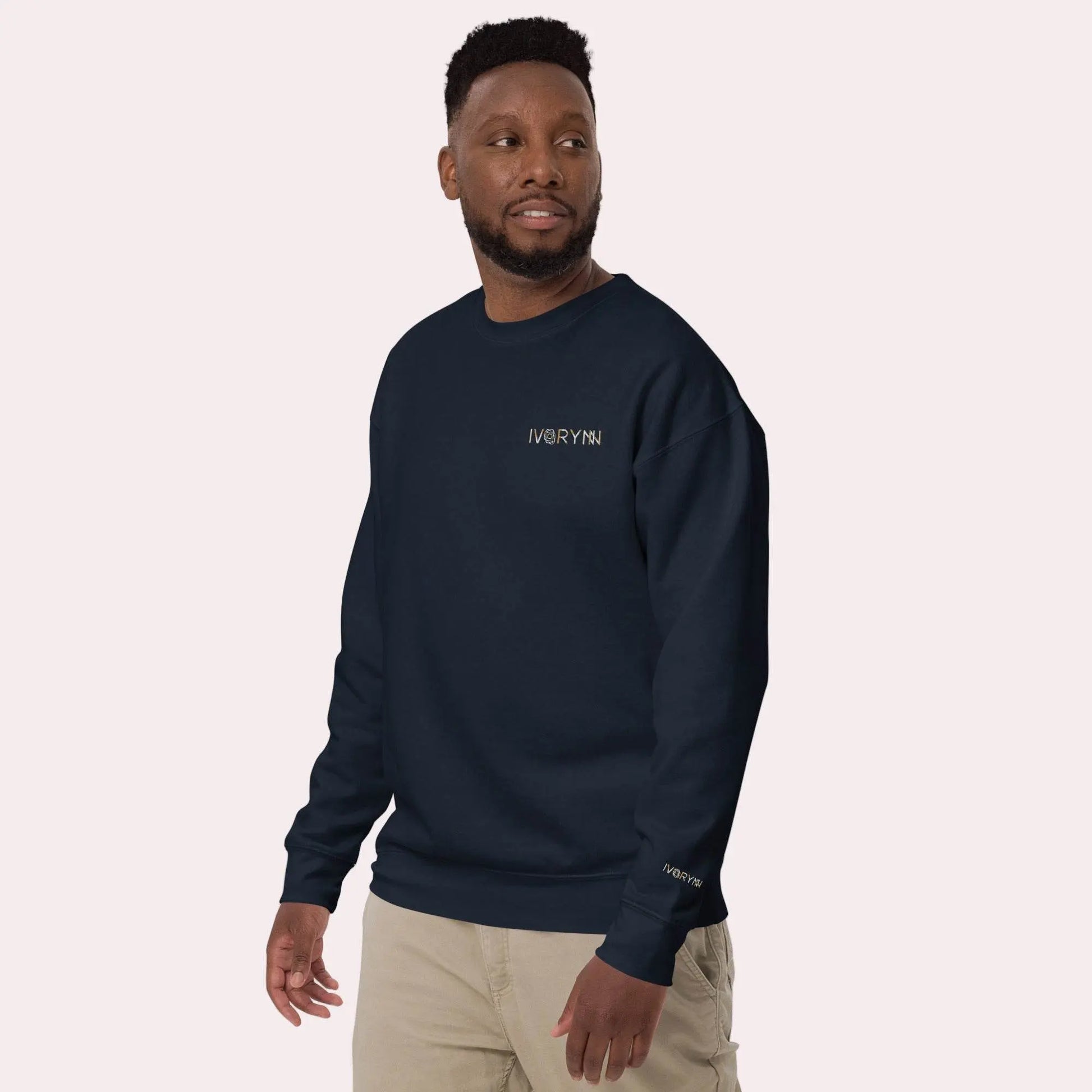 Essential Men Comfort Premium Navy Sweatshirt - IVORYNN