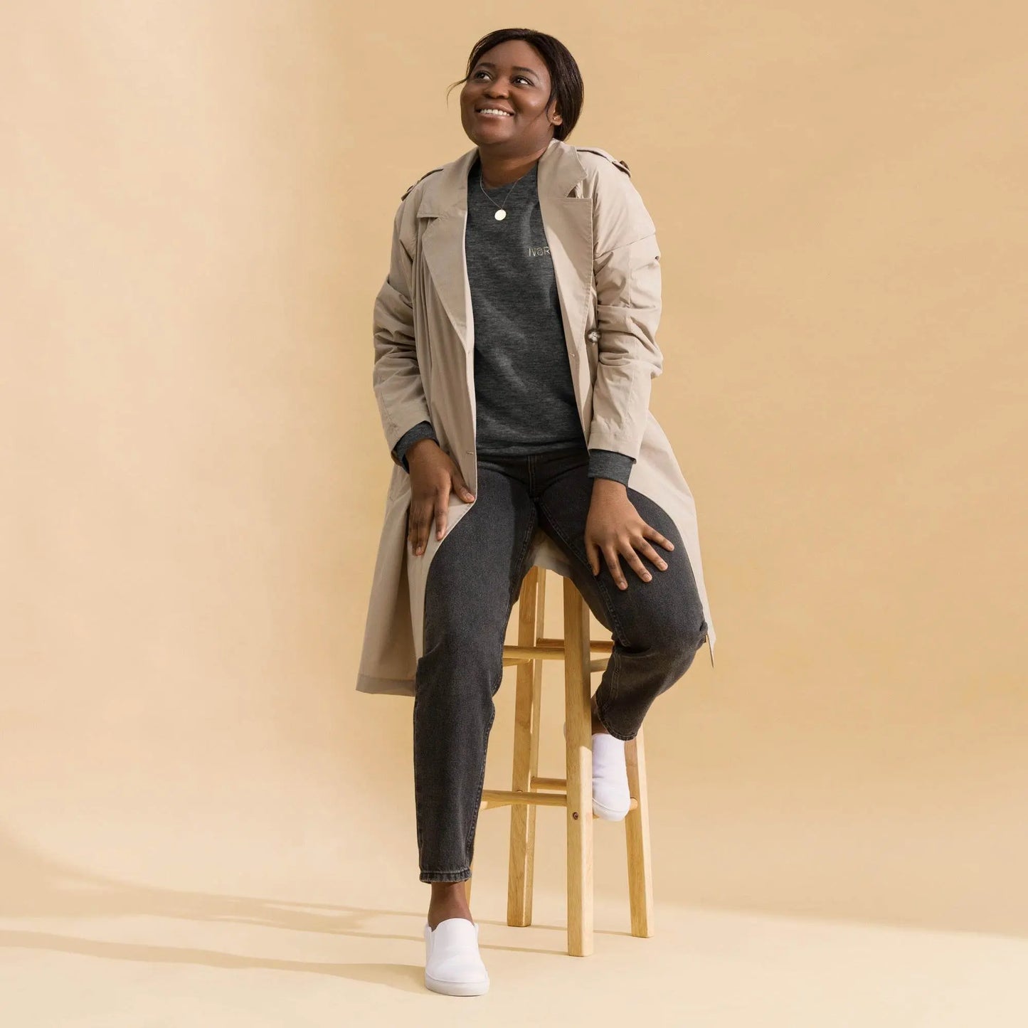 Essential Women Comfort Premium Charcoal Heather Sweatshirt - IVORYNN