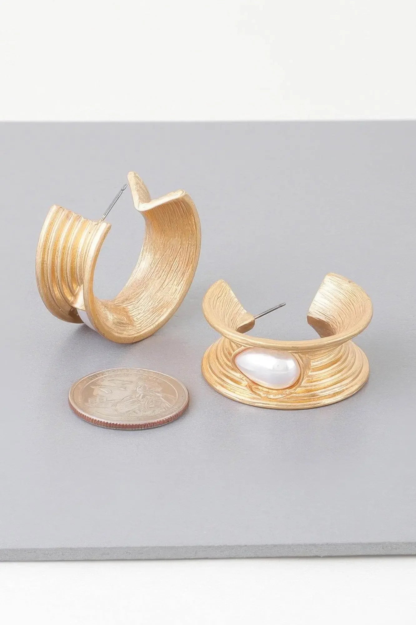 Flared Pearl Teardrop Hoop Earrings - IVORYNN