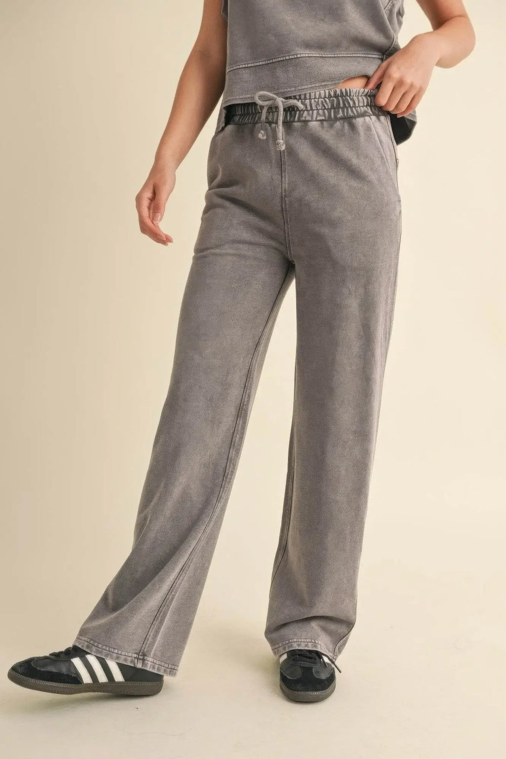French Terry Mineral Wash Pants - IVORYNN
