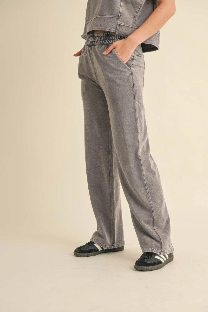 French Terry Mineral Wash Pants - IVORYNN