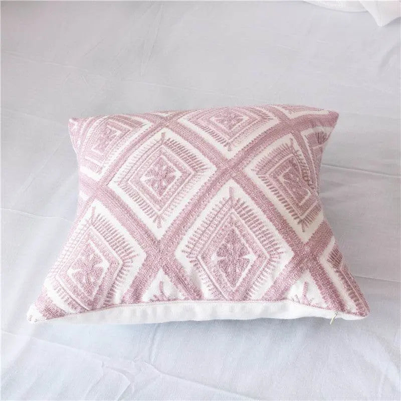 Geometric cotton embroidered pillowcase - IVORYNN