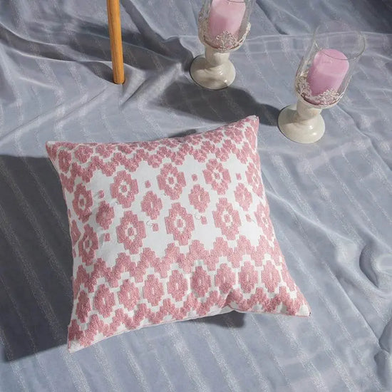 Geometric cotton embroidered pillowcase - IVORYNN