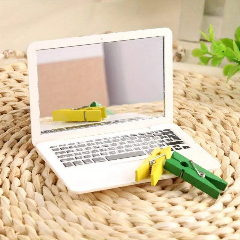 Glassy Laptop Style Mini Mirror - IVORYNN