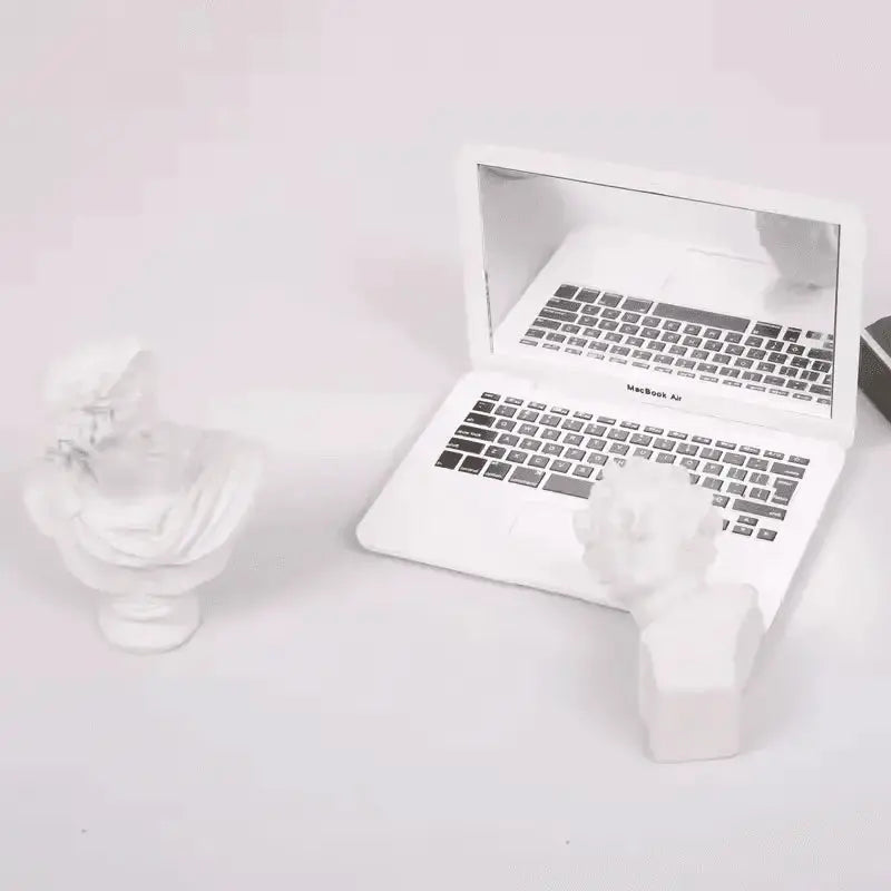Glassy Laptop Style Mini Mirror - IVORYNN