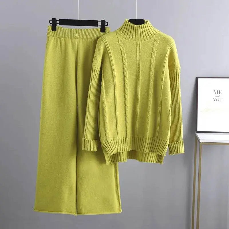 Half Turtleneck Knit Two-Piece Set - IVORYNN