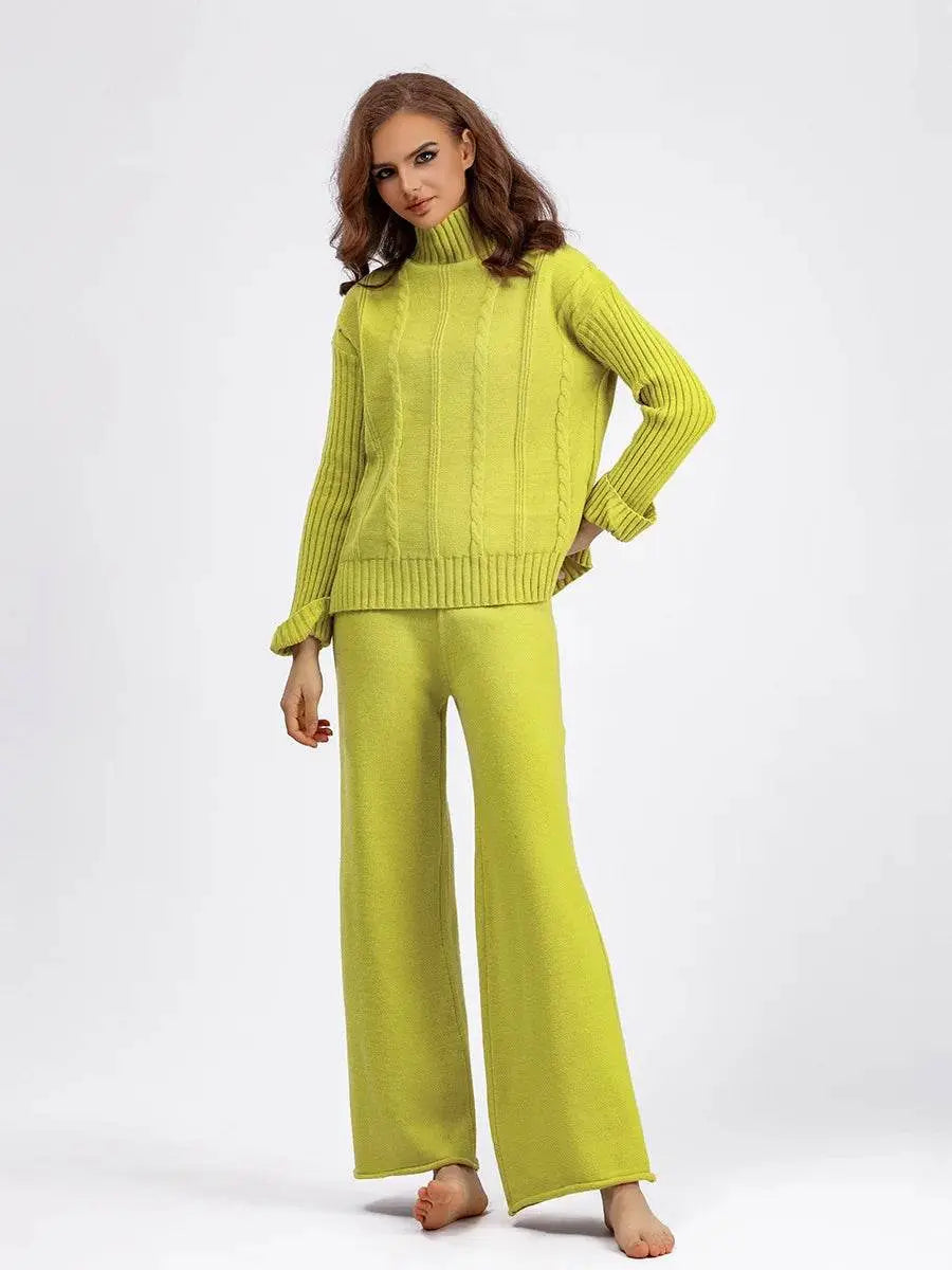 Half Turtleneck Knit Two-Piece Set - IVORYNN