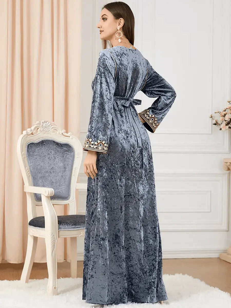 Luxury Gray Velvet Floral Weaving Moroccan Kaftan - IVORYNN