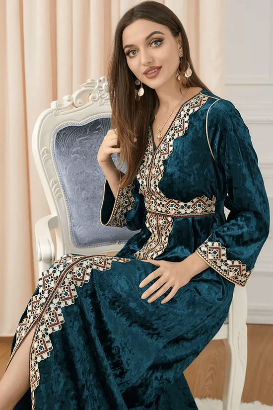Luxury Green Velvet Floral Weaving Moroccan Kaftan - IVORYNN