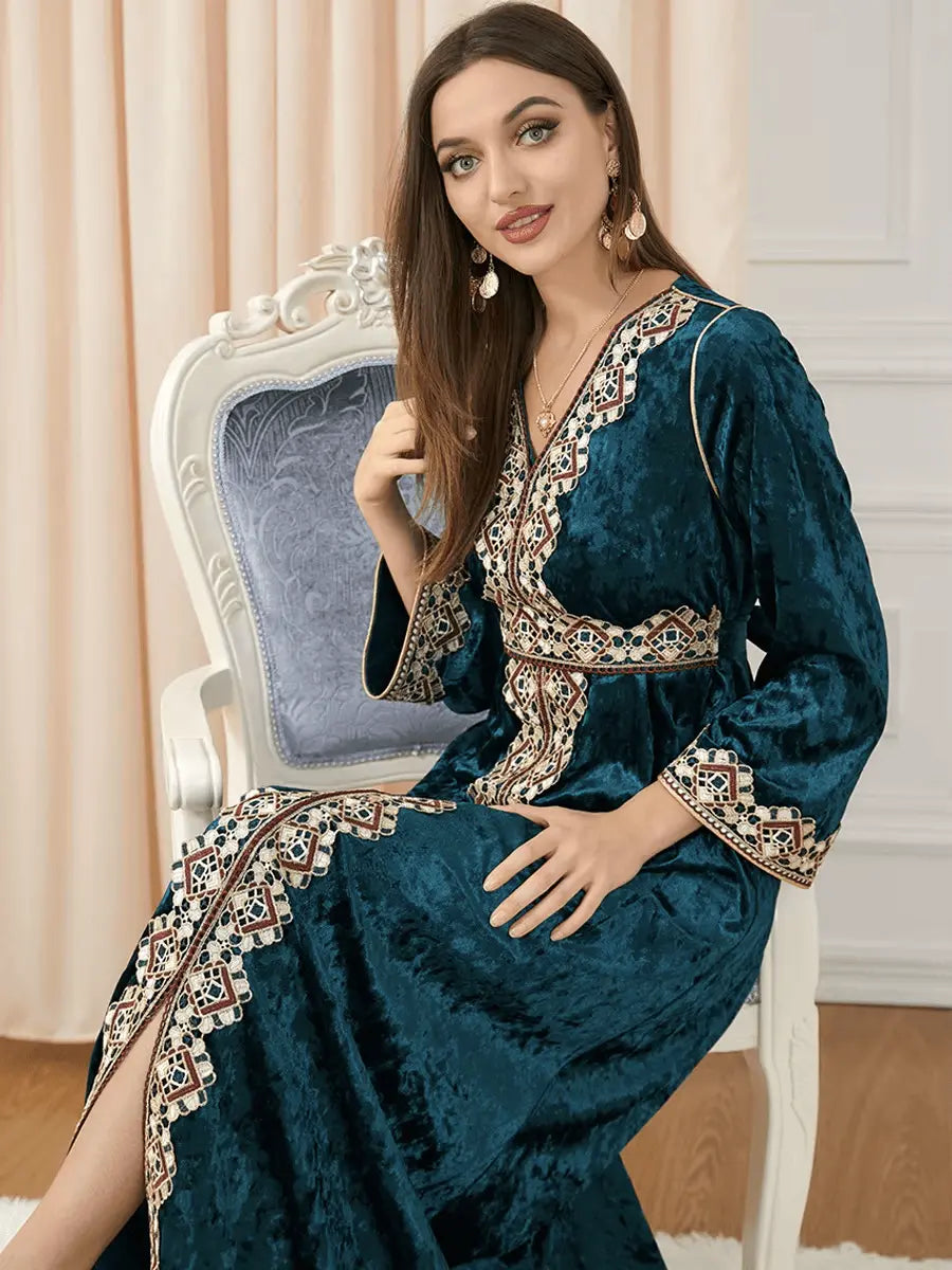 Luxury Green Velvet Floral Weaving Moroccan Kaftan - IVORYNN
