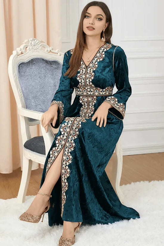 Luxury Green Velvet Floral Weaving Moroccan Kaftan - IVORYNN