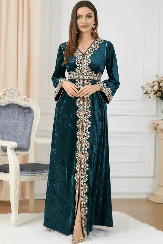 Luxury Green Velvet Floral Weaving Moroccan Kaftan - IVORYNN