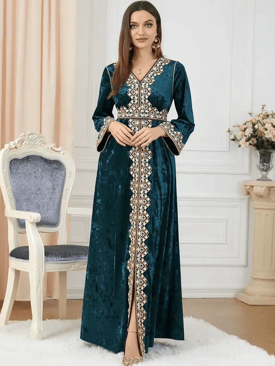 Luxury Green Velvet Floral Weaving Moroccan Kaftan - IVORYNN