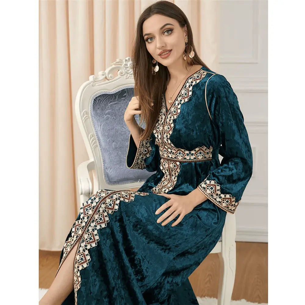 Luxury Green Velvet Floral Weaving Moroccan Kaftan - IVORYNN