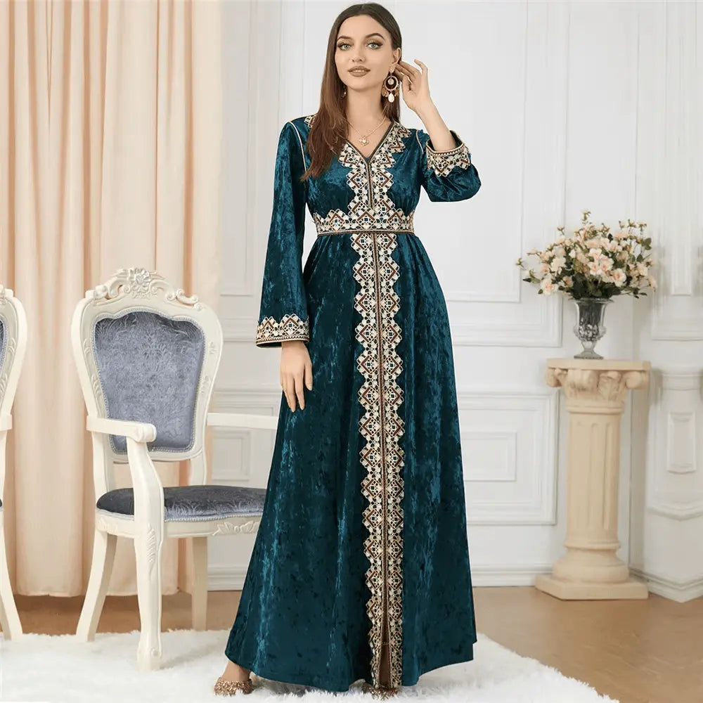Luxury Green Velvet Floral Weaving Moroccan Kaftan - IVORYNN