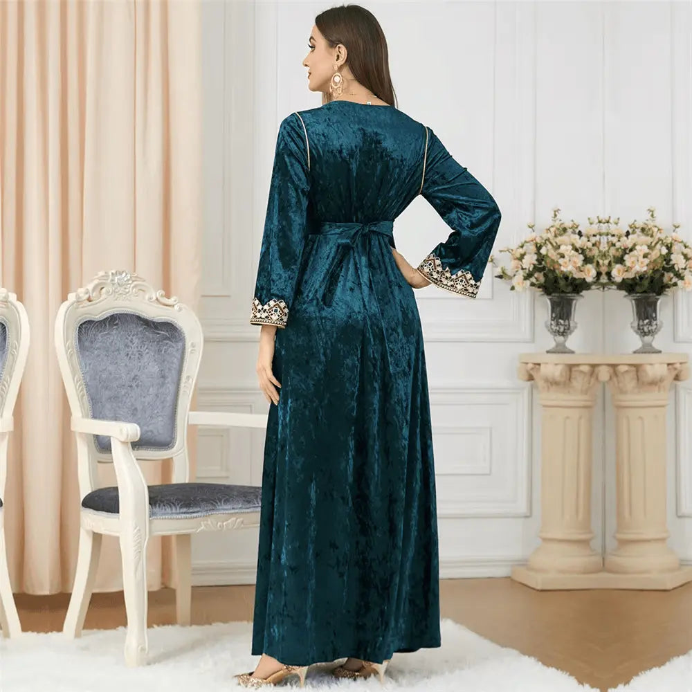 Luxury Green Velvet Floral Weaving Moroccan Kaftan - IVORYNN