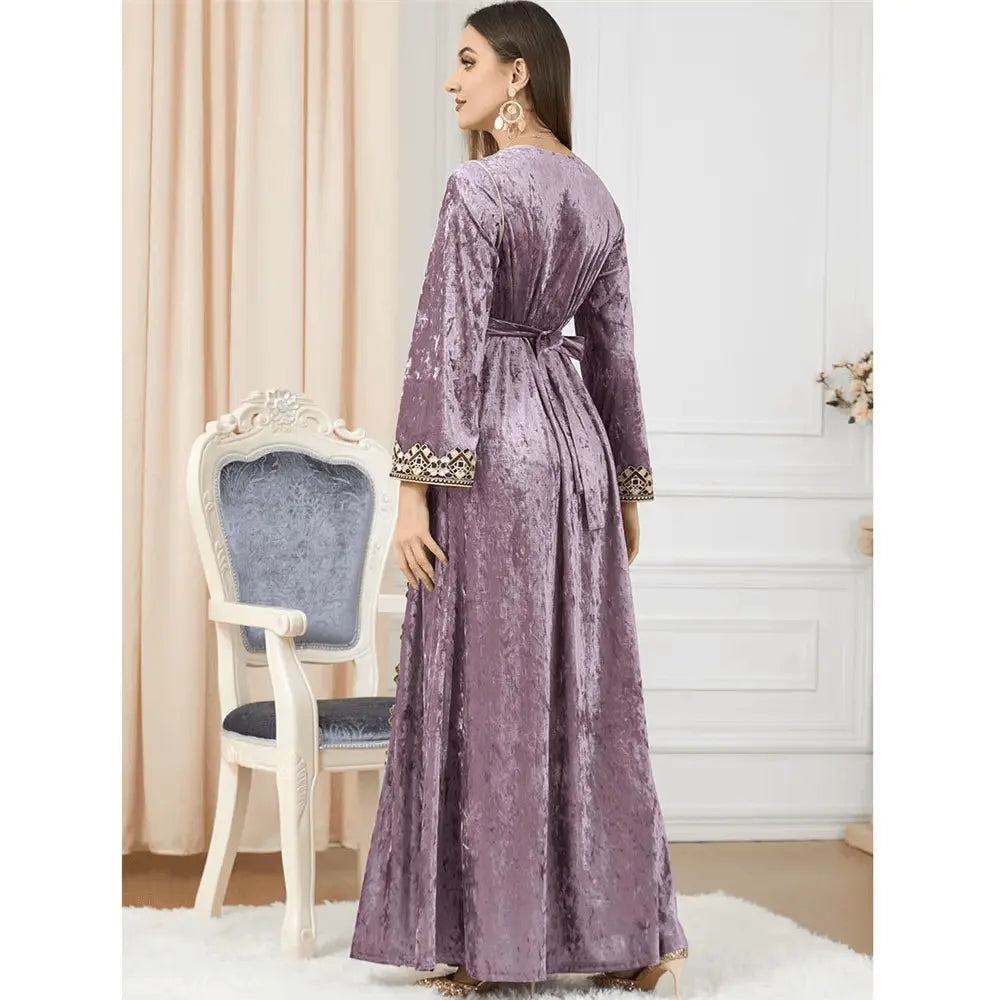Luxury Pink Velvet Floral Weaving Moroccan Kaftan - IVORYNN