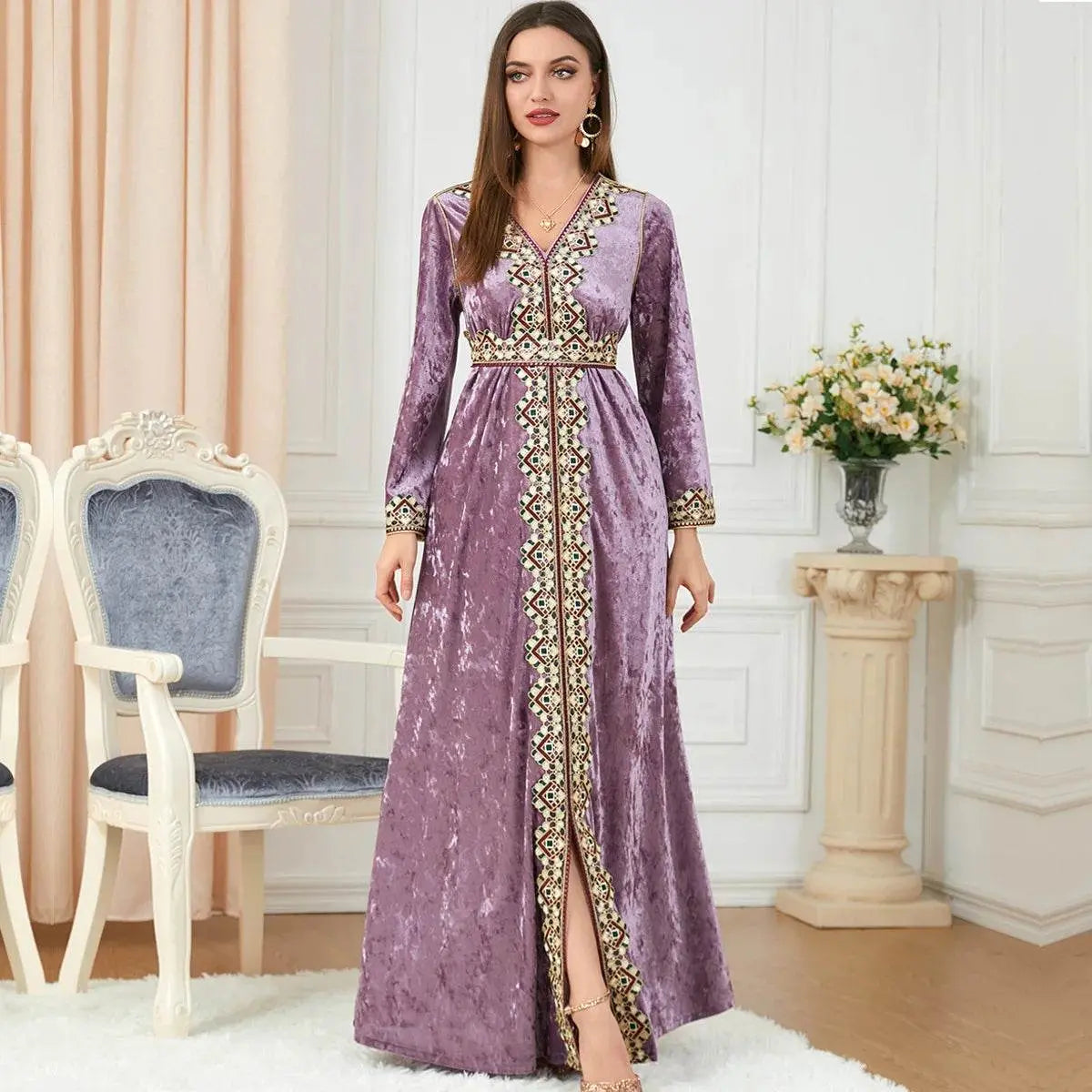 Luxury Pink Velvet Floral Weaving Moroccan Kaftan - IVORYNN