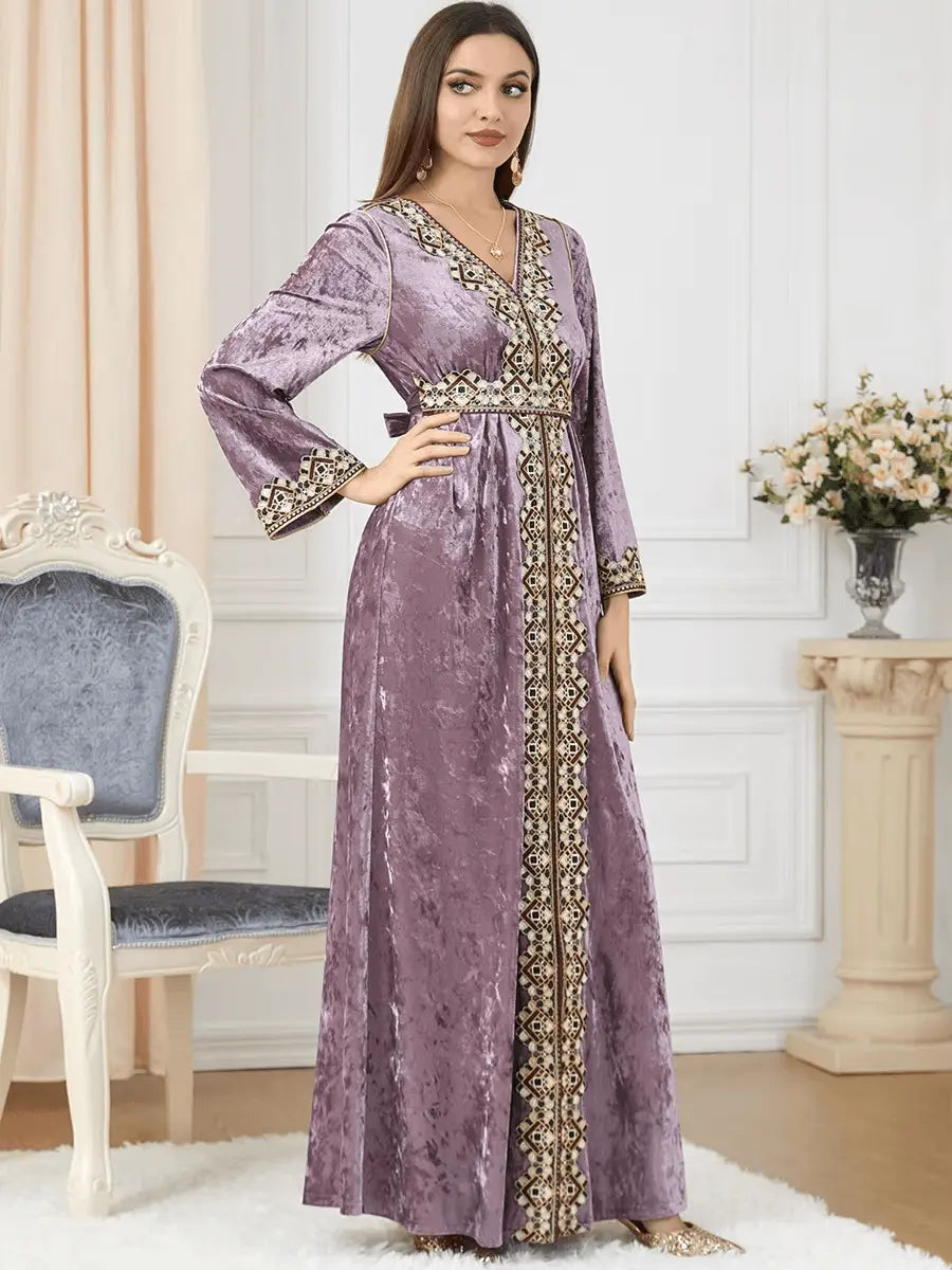 Luxury Pink Velvet Floral Weaving Moroccan Kaftan - IVORYNN