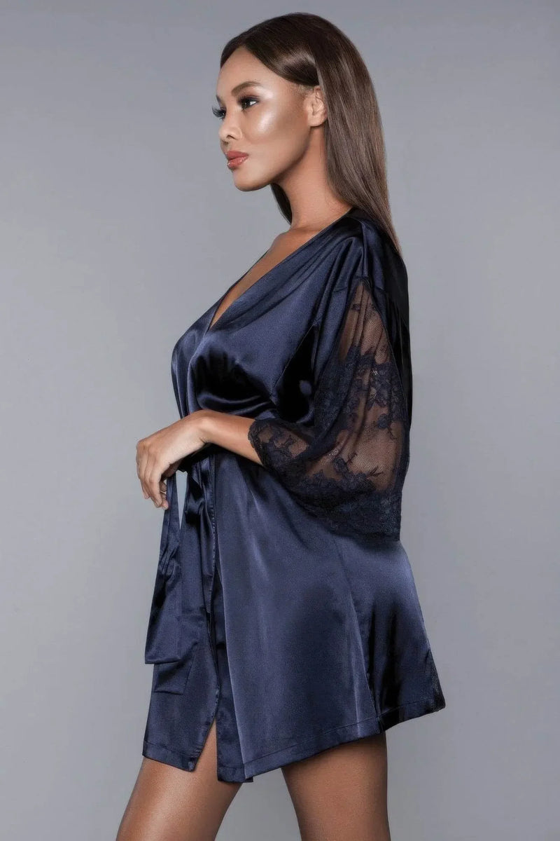 Luxury Short Bridal Black Grace Robe - IVORYNN