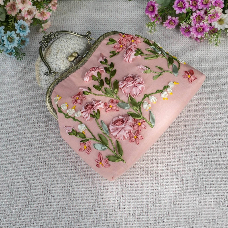 Luxury Unique Embroidered Pink Handbag - IVORYNN