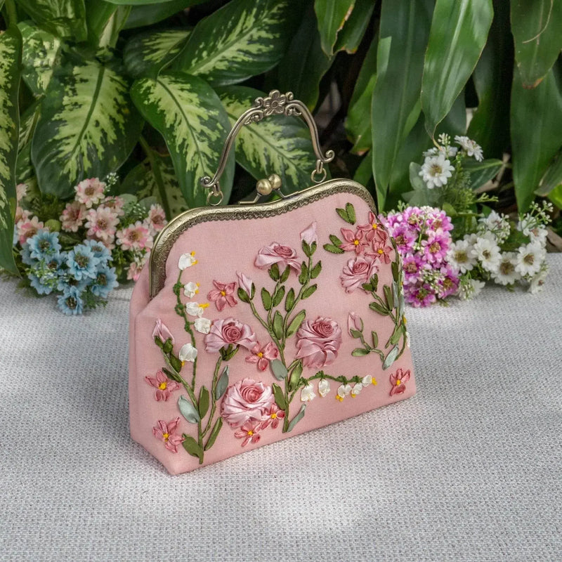 Luxury Unique Embroidered Pink Handbag - IVORYNN