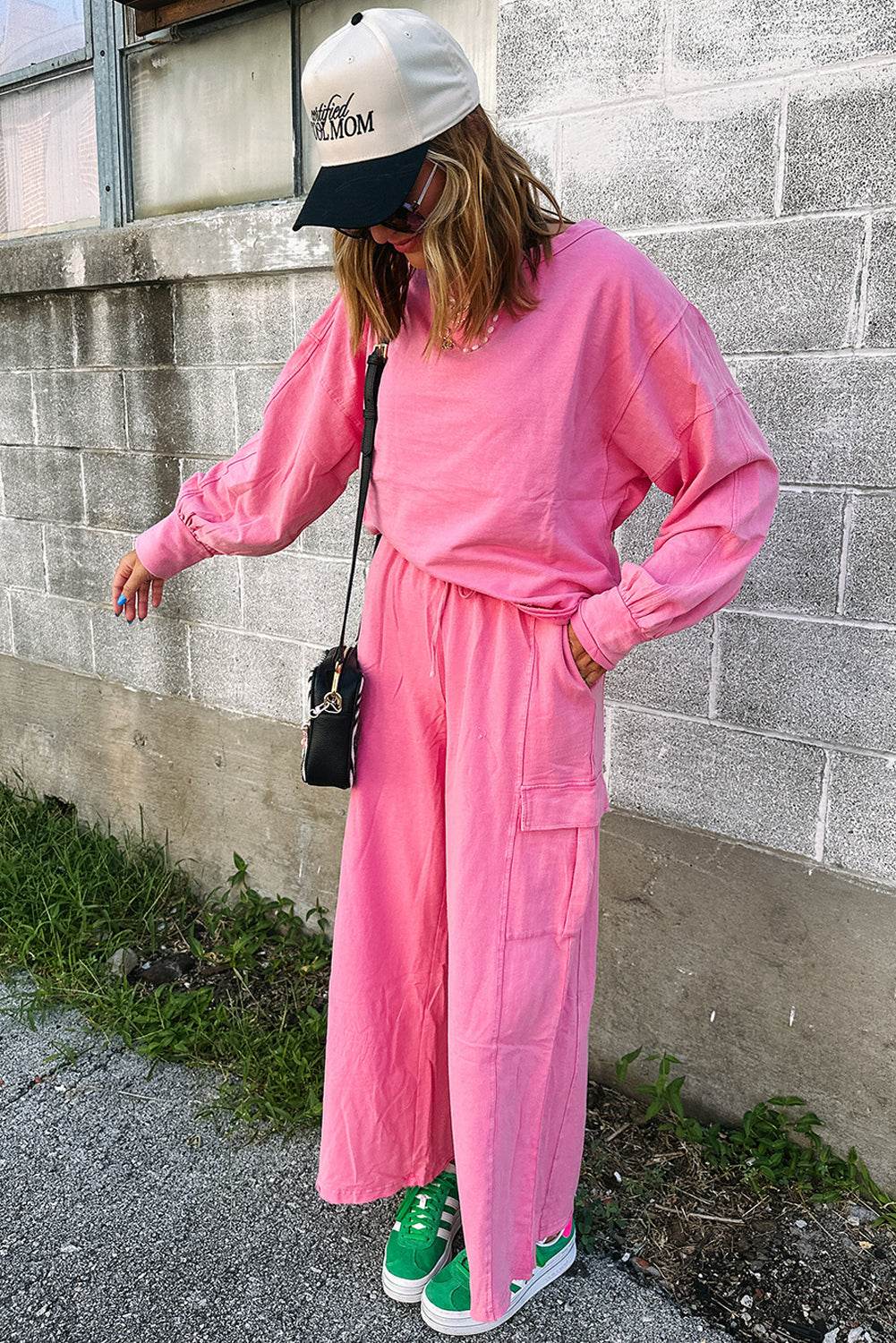 Pink Pullover and Wide Leg Cargo Pants Sachet Set - IVORYNN