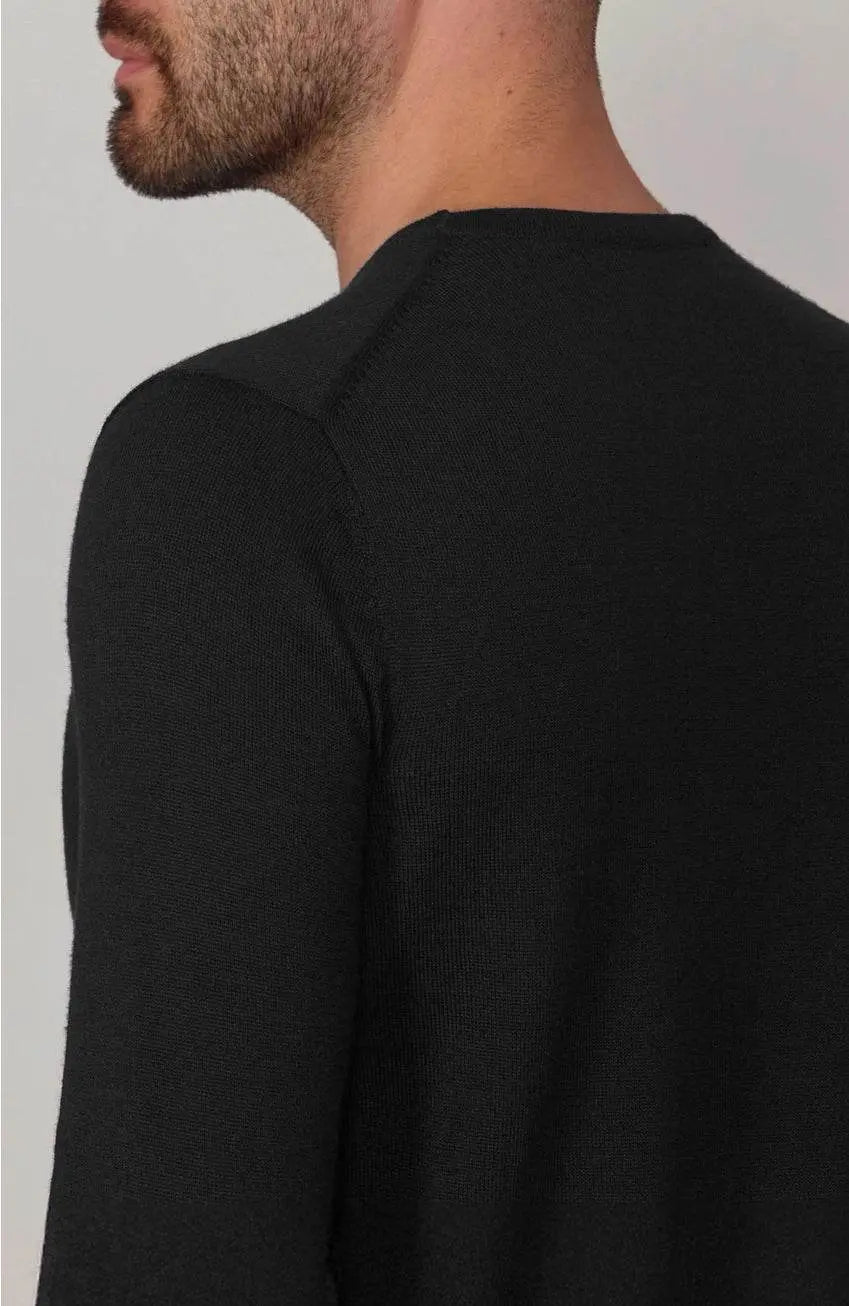 Premium Extra Fine Merino Wool Black Sweater - IVORYNN