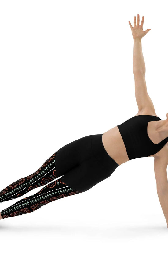 Royal Decoration Black Sports Leggings - IVORYNN