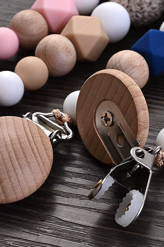 Woody Baby Wooden Pacifier Clip