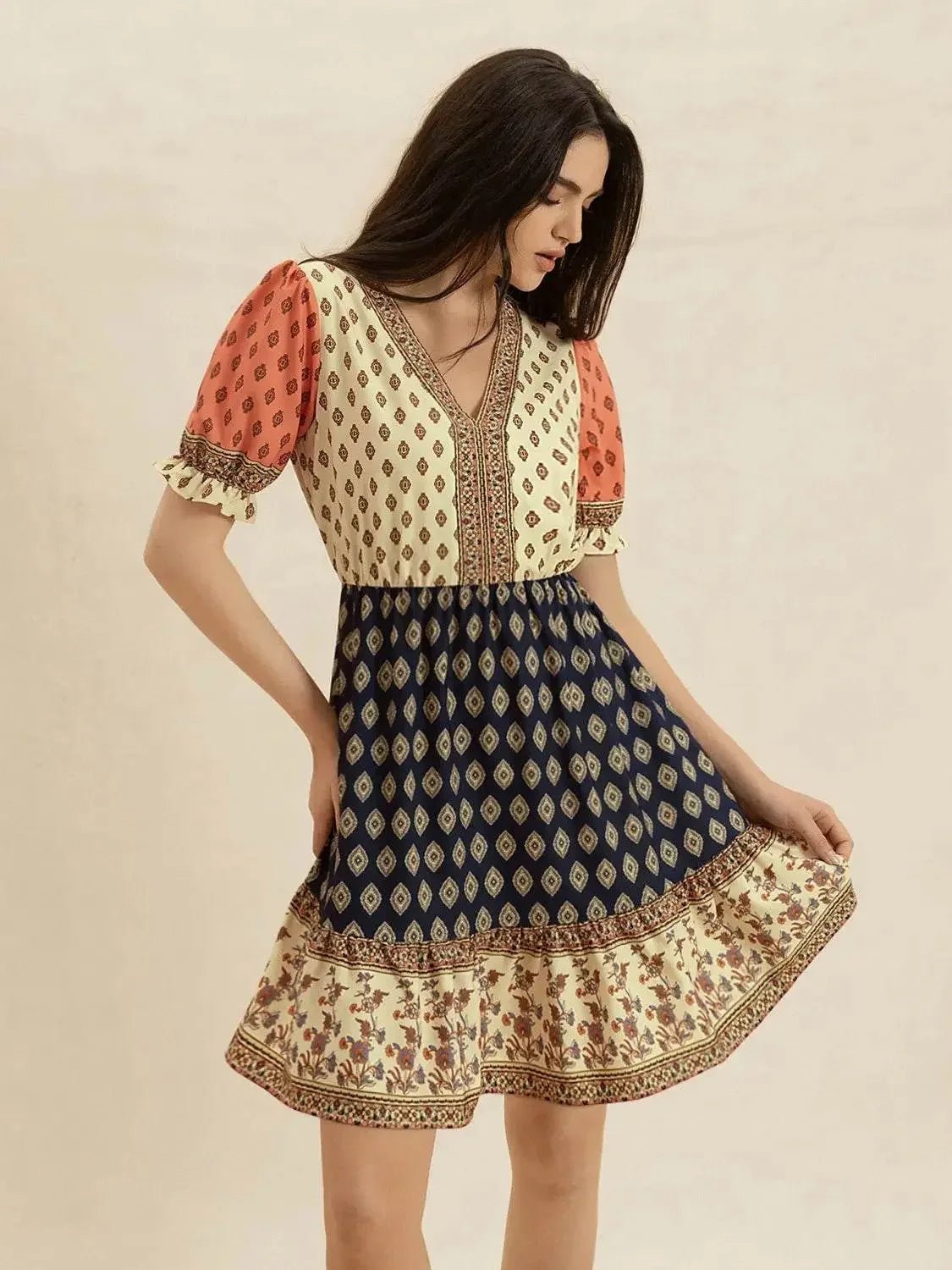 Spotted Mood Vintage V-Neck Short Sleeve Dress - IVORYNN