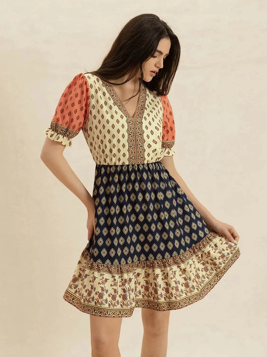 Spotted Mood Vintage V-Neck Short Sleeve Dress