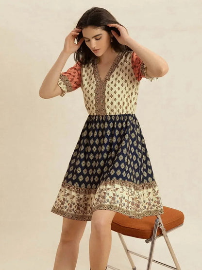 Spotted Mood Vintage V-Neck Short Sleeve Dress - IVORYNN