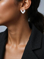 Stylish Metal Heart Earrings - IVORYNN