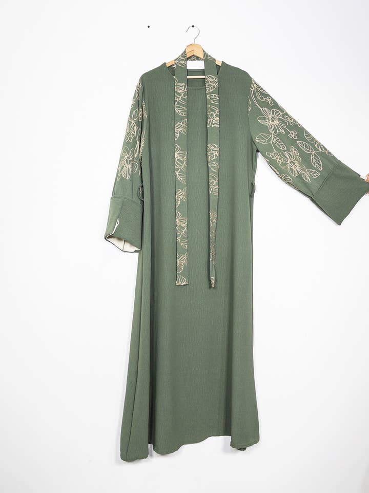 Elegant Floral Embroidered Abaya Dress with Matching Belt and Cream Lining