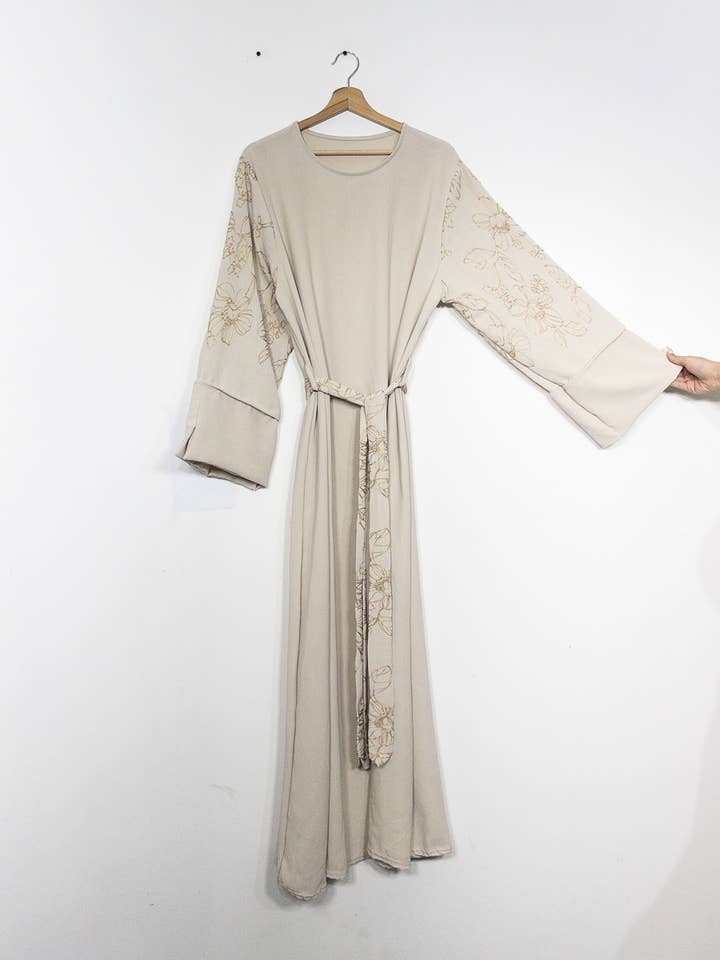 Elegant Floral Embroidered Abaya Dress with Matching Belt and Cream Lining