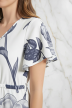 Artistic Sleeve Detail