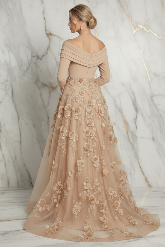 Back view - Beige gown