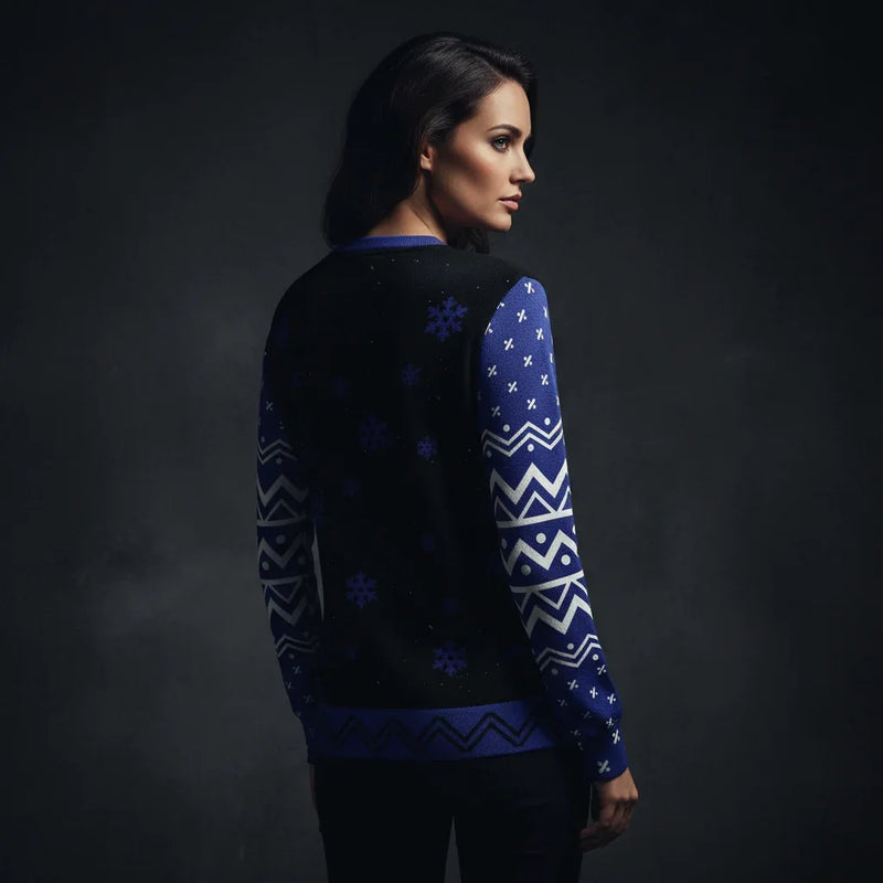 Back view three-quarter angle