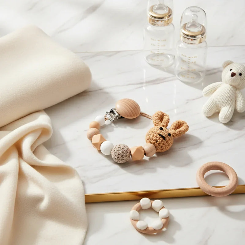 Beige Pacifier Clip Image 1