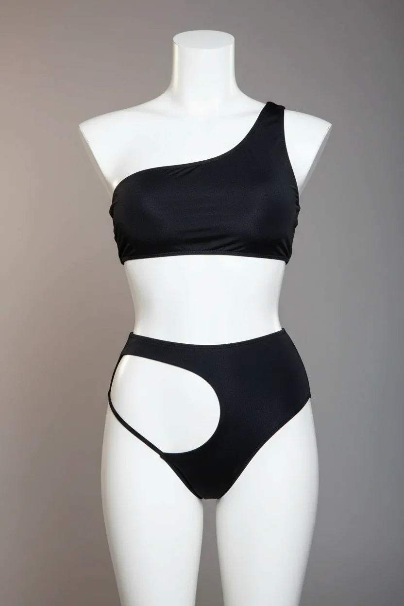 Black swimsuit on mannequin
