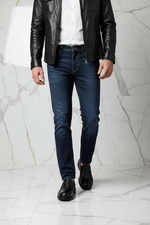 Casual luxury - legs front