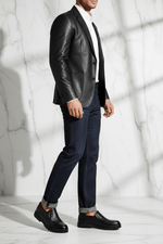 Casual luxury - right side