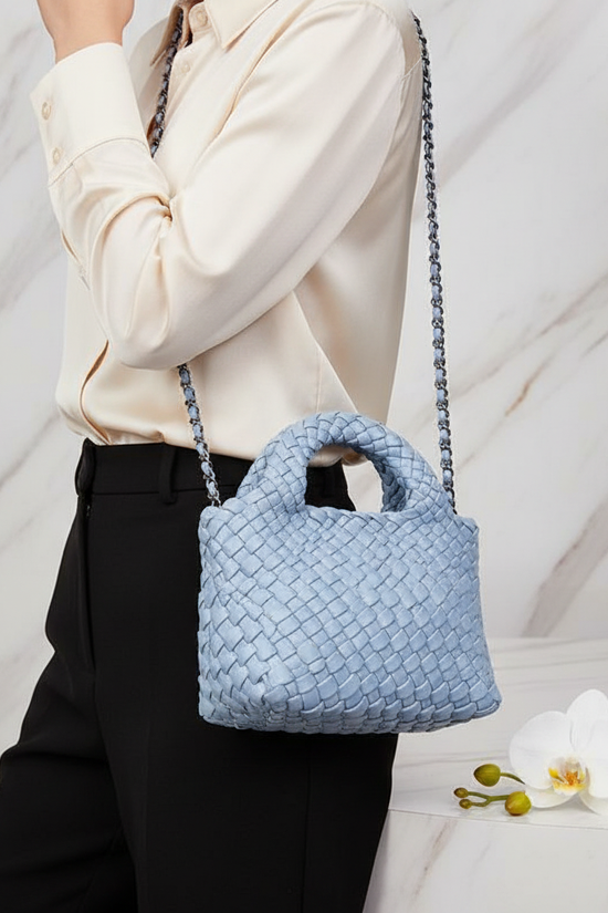 Close-Up Crossbody Detail