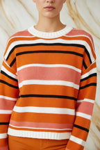 Close-up - neckline and stripe detail