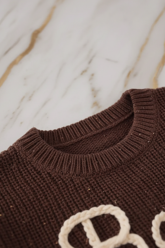 Close-up of neckline detail