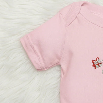 Close-up of sleeve hem and side seam