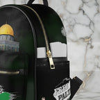 Close-up of zipper and front pocket